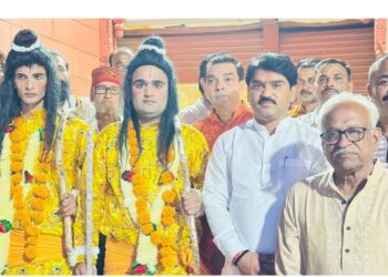 35 फ़ीट ऊंचे रावण का पुतला दहन…।  नगर परिषद पानखेड़ी ने किया”अंहकारी रुपी रावण के पुतला दहन”