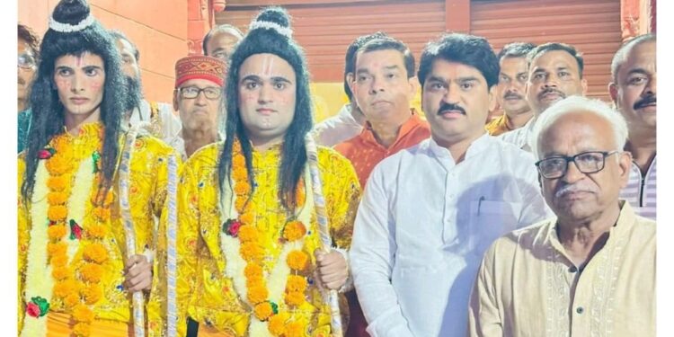 35 फ़ीट ऊंचे रावण का पुतला दहन…। नगर परिषद पानखेड़ी ने किया”अंहकारी रुपी रावण के पुतला दहन”