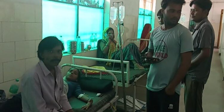 गांव मैं उल्टी दस्त का केहर,, तीन की मौत,,कई मरीज अस्पताल में भर्ती,,