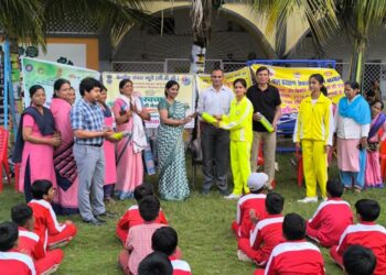 *बालाजी पब्लिक स्कूल छिंदवाड़ा में स्वच्छता ही सेवा पर जन जागरूकता कार्यक्रम व निबंध प्रतियोगिता का हुआ आयोजन*  *बच्चों ने निबंध प्रतियोगिता से जाना स्वच्छता का महत्व*