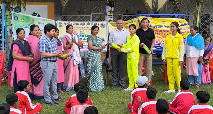 *बालाजी पब्लिक स्कूल छिंदवाड़ा में स्वच्छता ही सेवा पर जन जागरूकता कार्यक्रम व निबंध प्रतियोगिता का हुआ आयोजन* *बच्चों ने निबंध प्रतियोगिता से जाना स्वच्छता का महत्व*
