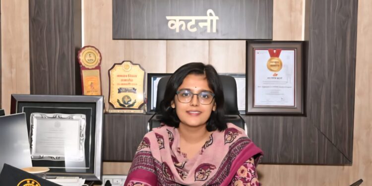 *दीपदान कार्यक्रम की आवश्यक व्यवस्थाओं हेतु निगमायुक्त ने सौंपे दायित्व*  *विभागीय अधिकारियों को समस्त व्यवस्थाएं समय पर पूर्ण कराने के दिए निर्देश*