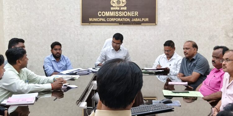 *स्पेशल कैम्पेन 5.0* *स्वच्छता और कार्यालय प्रबंधन की गुणवत्ता में सुधार लाने ‘‘स्मार्ट ऑफिस प्रतियोगिता’’ का आयोजन आज से 31 अक्टूबर तक – निगमायुक्त* *प्रतियोगिता में संभागीय कार्यालयों के साथ-साथ मुख्यालय के समस्त विभागीय कार्यालयों को किया गया है सम्मिलित*