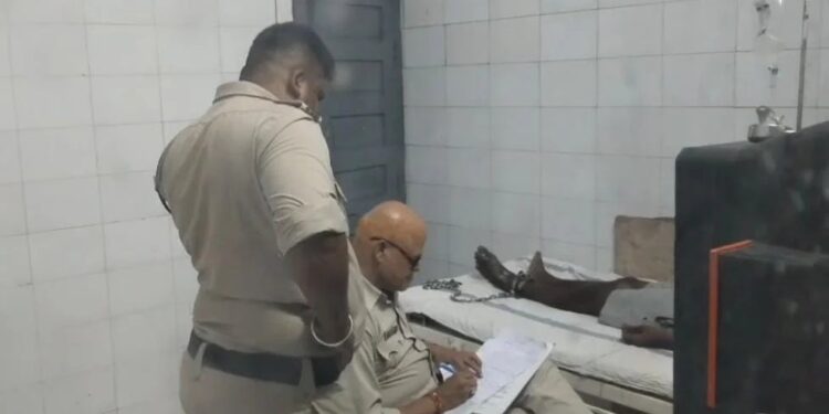 ⬇️  💥 जिला जेल में सनसनी!  कैदी ने लगाई फांसी, गुटखा विवाद से बढ़ा तनाव — अस्पताल में भर्ती