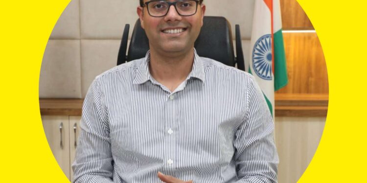 *समर्थन मूल्य पर धान,ज्वार एवं बाजरा उपार्जन हेतु* *पंजीयन 10 अक्टूबर तक* *किसान निर्धारित समय पर करायें पंजीयन*-*कलेक्टर श्री तिवारी*