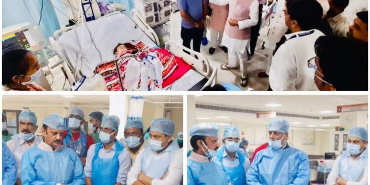 *कैमोर में राष्ट्रीय स्वयंसेवक संघ का विजयदशमी उत्सव धूमधाम से संपन्न* । *शताब्दी वर्ष के प्रवेश अवसर पर समाज परिवर्तन के संकल्प के साथ हुआ आयोजन*