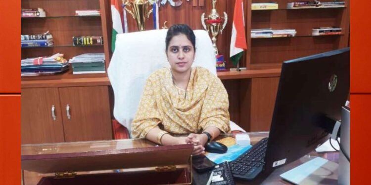 🔥 रीठी में बड़ा एक्शन! करहिया नंबर-1 के सरपंच पर वसूली और धारा 40 की गाज – जिला पंचायत सीईओ हरसिमरनप्रीत कौर ने दिखाई सख्ती! 🔥