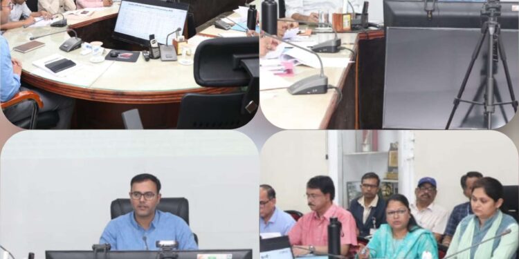 अभियान चलाकर सीमांकन प्रकरणों का करें निराकरण- कलेक्टर श्री तिवारी  कलेक्‍टर श्री तिवारी ने राजस्‍व अधिकारियों को दिये निर्देश  सीमांकन प्रकरणों के निपटारे में लायें और तेजी