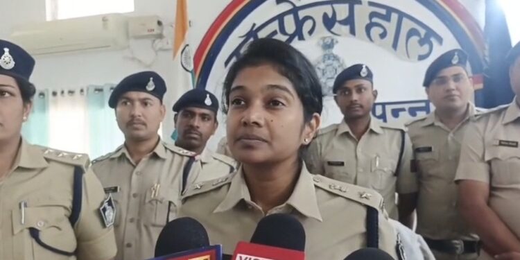 *पन्ना पुलिस द्वारा सायबर ठगी करने वाले अंतर्राज्यीय गिरोह के 2 सक्रिय सदस्यो को झारखण्ड से किया गया गिरफ्तार*