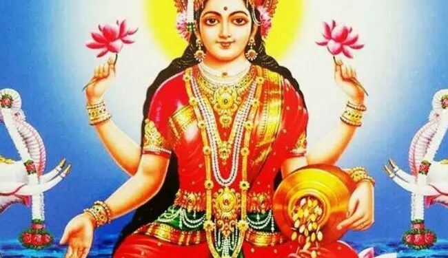 दीवाली पर बन रहे कई मंगलकारी योग, यहां पढ़ें लक्ष्मी पूजन का शुभ मुहूर्त