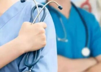 सुपर स्पेशियलिटी अस्पताल में नर्सिंग अधिकारी से छेड़छाड़ का आरोप, अधीक्षक और डॉक्टर पर FIR दर्ज