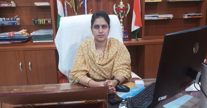 *जिला पंचायत की सीईओ सुश्री कौर ने जनपद पंचायतों के मुख्य कार्यपालन अधिकारियों को दिए निर्देश*