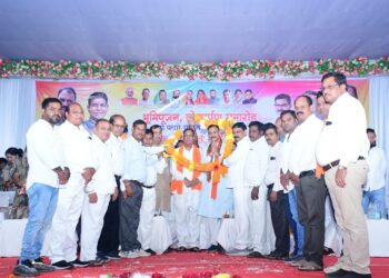 स्वास्थ्य मंत्री श्री श्याम बिहारी जायसवाल से सतनामी समाज के प्रतिनिधिमण्डल ने की मुलाकात