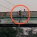 ठेकेदार की मनमानी,,जान हथेली पर लेकर मजदूर कर रहे काम,,,,