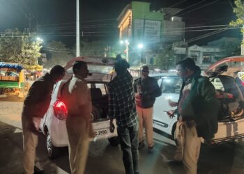 दिल्ली धमाके के बाद कालापीपल पुलिस अलर्ट मुड़ में बस स्टैंड,रेलवे स्टेशन पर संदिग्धों से पूछ-ताछ एवं वाहनों की तलाशी…!