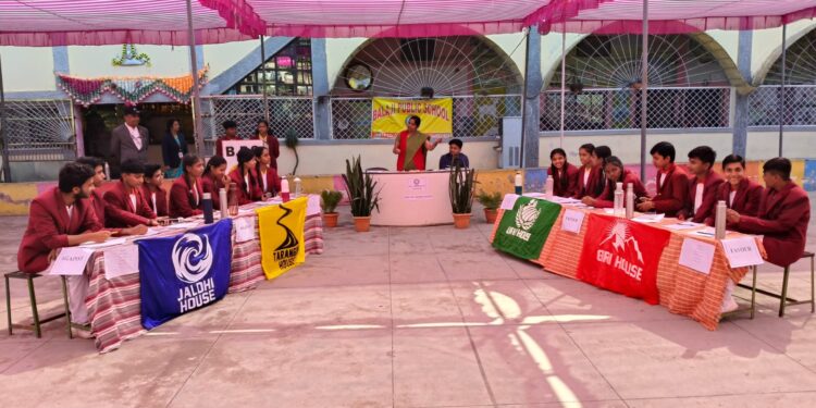 **बालाजी पब्लिक स्कूल में वाद-विवाद प्रतियोगिता का सफल आयोजन**
