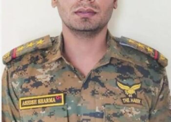 नरसिंहपुर के वीर जवान आशीष शर्मा नक्सली मुठभेड़ में शहीद, सरकार ने किया सम्मान—परिवार को मिलेगी सरकारी नौकरी व सहायता