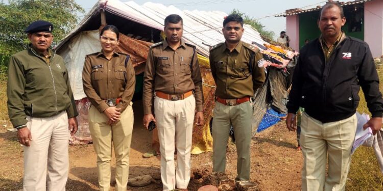 स्लीमनाबाद और विजयराघवगढ़ में आबकारी विभाग की बड़ी कार्रवाई, 10 प्रकरण दर्ज—करीब 50 हज़ार की अवैध शराब जब्त