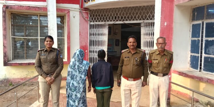 स्लीमनाबाद आपरेशन मुस्कान के तहत थाना स्लीमनाबाद पुलिस ने नाबालिग बालिका को सकुशल दस्तयाब किया