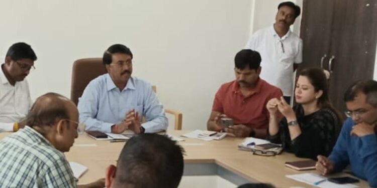 एसडीएम कटनी ने की एसआईआर की समीक्षा, मैपिंग की गति बढ़ाने दिया निर्देश