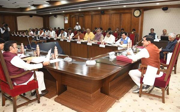 दिवंगत निरीक्षक स्व. शर्मा के परिजन को 1 करोड़ रुपये आर्थिक सहायता की स्वीकृति