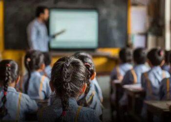 जबलपुर स्कूल में छात्र से अभिवादन को लेकर विवाद, परिजनों व संगठनों ने की कड़ी आपत्ति