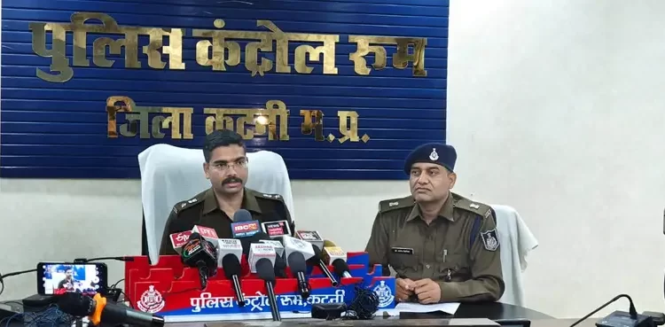 हाईवे पर ठेकेदार से लूट की वारदात का पुलिस अधीक्षक ने किया खुलासा