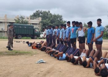 *24 एमपी बटालियन एनसीसी, छिंदवाड़ा का स्वर्णिम अध्याय* *अग्निवीर में 58 से अधिक कैडेट्स चयनित, राष्ट्रसेवा की ओर सशक्त कदम*