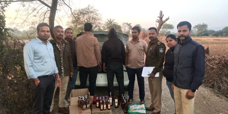 स्विफ्ट डिजायर कार से नर्मदापुरम लाई जा रही अवैध शराब का जखीरा देहात पुलिस ने घानाबढ से पकड़ा,कारवाई से मचा हड़कंप…!