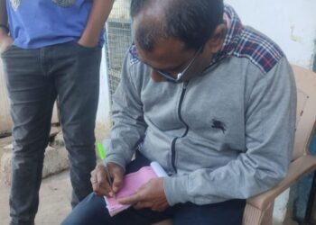 *फूल एवं मटन मार्केट में सिंगल यूज़ प्लास्टिक पर चालानी कार्रवाई*