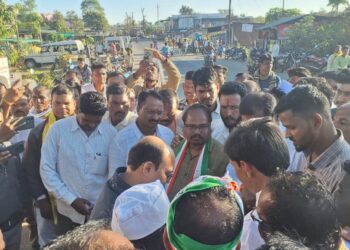 *भाजपा सरकार की जनविरोधी नीतिया और भ्रस्टाचार को लेकर खमारपानी मे जन आंदोलन*