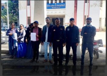 जिला अस्पताल छिंदवाड़ा दो माह से वेतन के लिए भटक रहे सुरक्षाकर्मी*