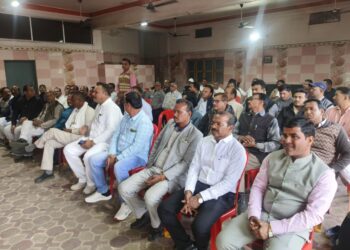 *सूर्यवंशी (कलार) समाज छिंदवाड़ा की गरिमामय बैठक सम्पन्न*  *सामाजिक एकता, सहयोग एवं मंदिर निर्माण के लिए ऐतिहासिक निर्णय*