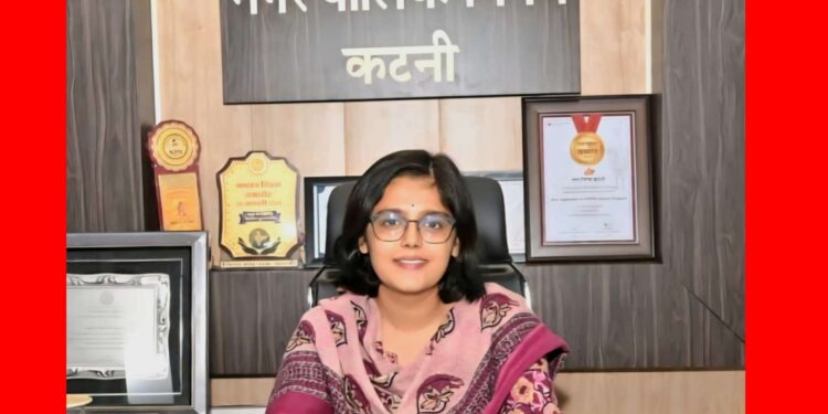 स्टेशन रोड बना कचरे का अड्डा, निगमायुक्त तपस्या परिहार के निरीक्षण में खुली पोल — तीन को नोटिस होटल और टी-स्टॉल संचालकों को नगर निगम का झटका