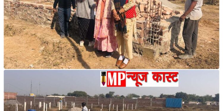 प्रशासन ने रुकवाया गारमेंट क्लस्टर की भूमि पर अवैध निर्माण