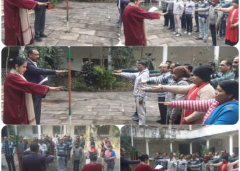 *सुशासन के उच्चतम मापदंडों को स्थापित करने जिला पंचायत कार्यालय में मनाया गया सुशासन दिवस*  *जिला पंचायत की सीईओ सुश्री कौर ने अधिकारियों-कर्मचारियों को दिलाई शपथ*