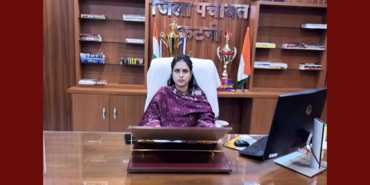 *कैंप लगाकर मिशन मोड पर बनवाएं आयुष्मान कार्ड*  *जिला पंचायत सीईओ सुश्री कौर ने जनपद पंचायतों के मुख्य कार्यपालन अधिकारियों को दिए निर्देश*