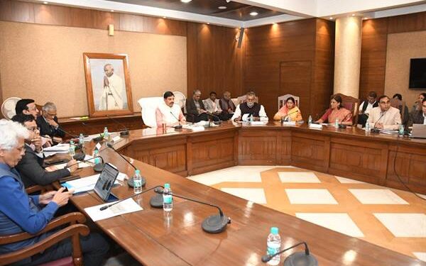 पंचायत एवं ग्रामीण विकास विभाग की गतिविधियां आम आदमी के जीवन स्तर में सुधार लाने में देती हैं महत्वपूर्ण योगदान : मुख्यमंत्री डॉ. यादव