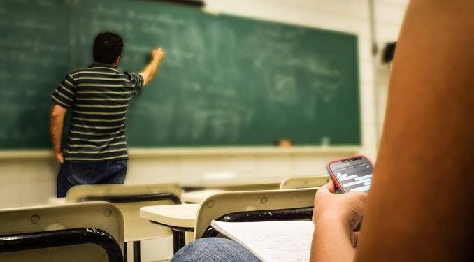 बीएड योग्यताधारी नवनियुक्त शिक्षकों के लिये सूचना