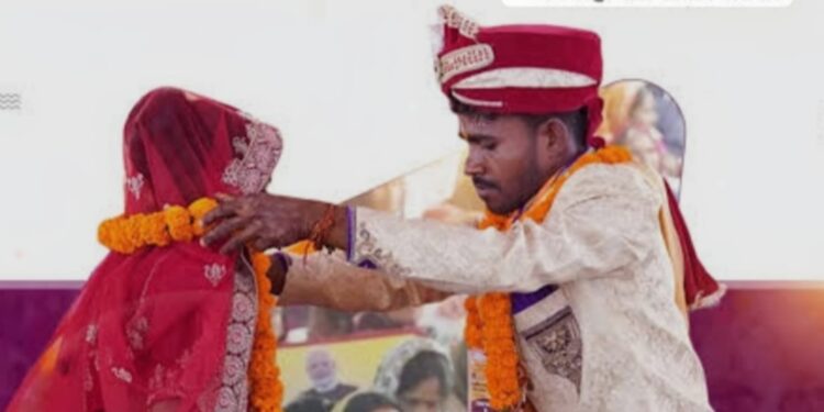 मुख्यमंत्री कन्या विवाह-निकाह योजना के तहत नगर निगम परिसर में सामूहिक विवाह का आयोजन 23 जनवरी को     निगमायुक्त श्रीमती कौर ने सामूहिक विवाह के सफल आयोजन हेतु अधिकारी कर्मचारियों को सौंपे दायित्व