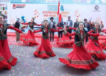 चंडीगढ़ यूनिवर्सिटी में दो दिवसीय 11वें इंडिया इंटरनेशनल डांस एंड म्यूजिक फेस्टिवल-2026 का शानदार आगाज 33 देशों के कलाकारों ने दी सांस्कृतिक नृत्य और कला की मनमोहक प्रस्तुतियां