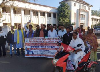 आरएसएस-बीजेपी द्वारा षड्यंत्रपूर्वक बामसेफ एवं भारत मुक्ति मोर्चा के राष्ट्रीय अधिवेशन की अनुमति रद्द करने के विरोध में तथा ओबीसी की जाति-आधारित जनगणना के संवैधानिक अधिकारों की रक्षा हेतु ज्ञापन।*