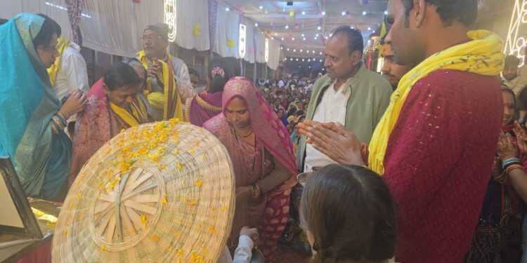 सिलौंडी में भगवान वामन अवतार का पूजन अर्चन हुआ