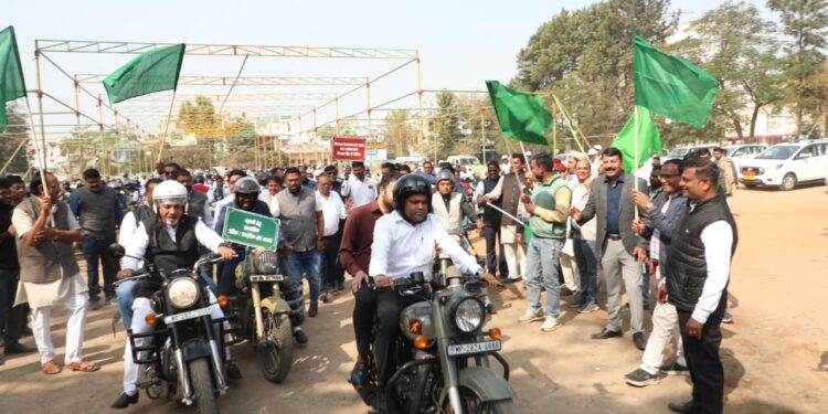 *किसान कल्याण वर्ष 2026 की जागरूकता के लिए निकाली गई भव्य बाइक रैली*  *लगभग 500 किसानों, जनप्रतिनिधियों और अधिकारी, कर्मचारियों ने रैली में की सहभागिता*