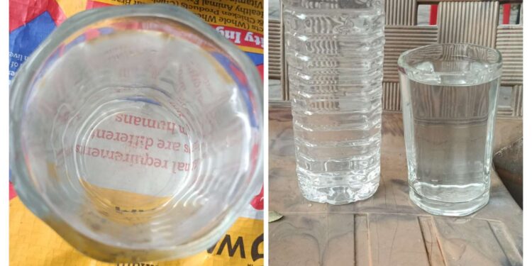 *विश्राम बाबा वार्ड में मटमैले पेयजल सप्लाई की शिकायत को संज्ञान में लेकर निगमायुक्त ने दिए त्वरित जांच के निर्देश*  *ट्यूबवेल का पानी ड्रेन कराकर जांच उपरांत की गई शुद्ध पेयजल की सप्लाई*