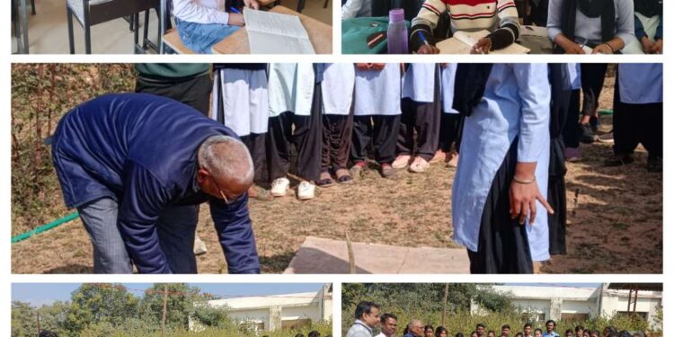 पोषक तत्व एवं मिट्टी परीक्षण की तकनीकी जानकारी दी गई।