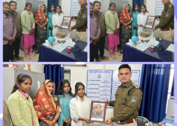 पवई थाना प्रभारी बने सुशील कुमार अहिरवार, KHF NGO ने भेंट की वीरांगना महारानी अवंती बाई लोधी की तस्वीर