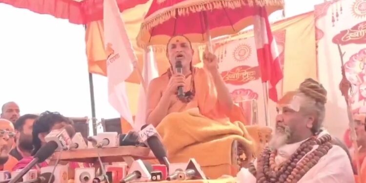 कौन शंकराचार्य है? शंकराचार्य का निर्णय शंकराचार्य करते हैं”  – शंकराचार्य स्वामी अविमुक्तेश्वरानंद