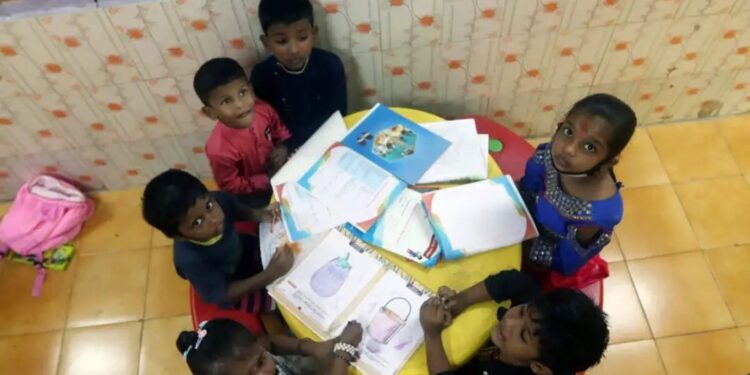 सरकारी नौकरी की तलाश कर रही महिलाओं के लिए बड़ी खबर, मध्य प्रदेश में 4700 से अधिक आंगनवाड़ी पदों पर भर्ती