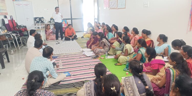 *एक्पोजर विजिट के लिए वाशिम महाराष्ट्र पहुंचीं मोहखेड़ की महिला किसान*
